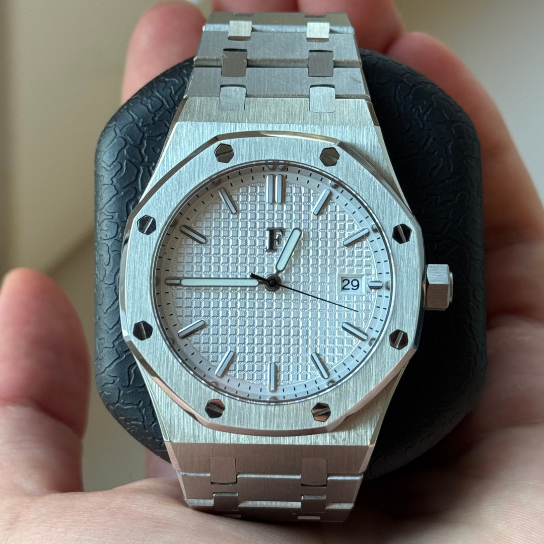 VEDOIR Vanguard – F Dial 